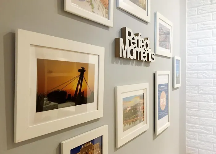 2br With Garage Parking, Walking To Centre And Stadiums * Bratislava