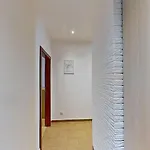 2br With Garage Parking, Walking To Centre And Stadiums Apartment Bratislava